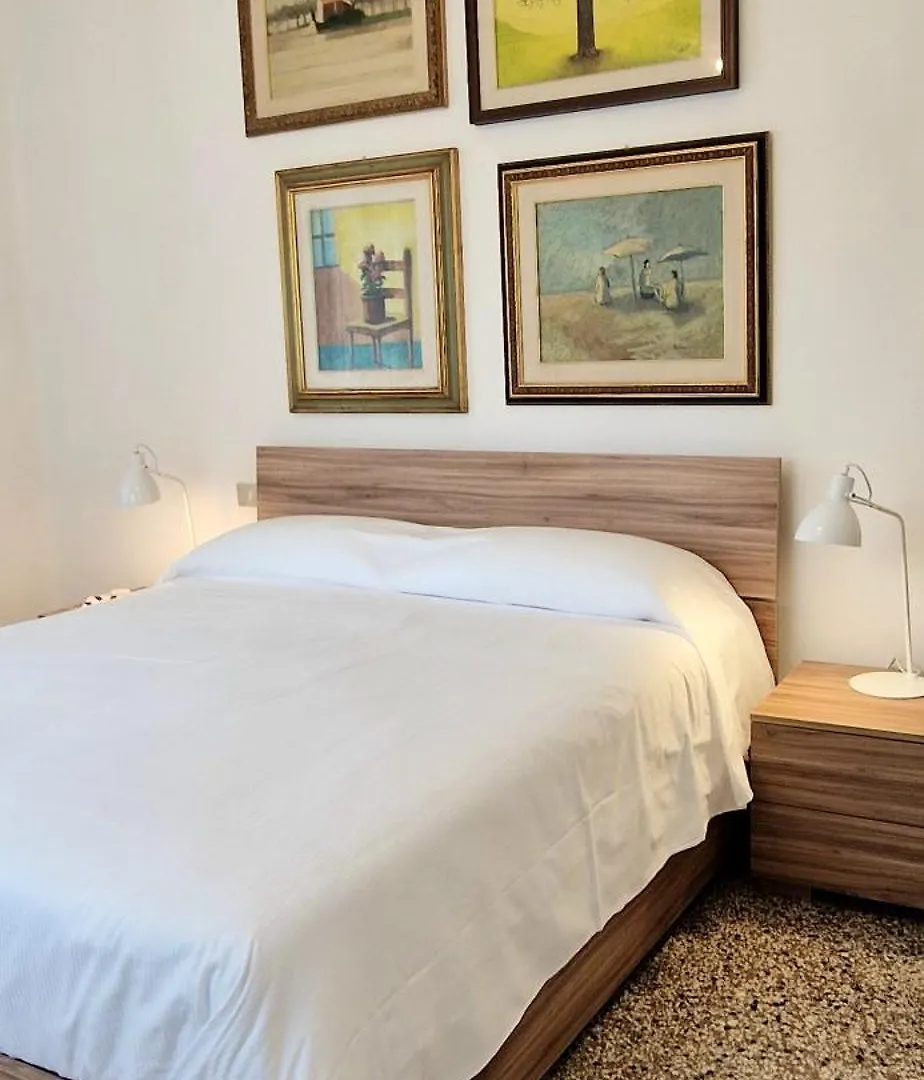 Apartment Home 4 You - Mestre Railway