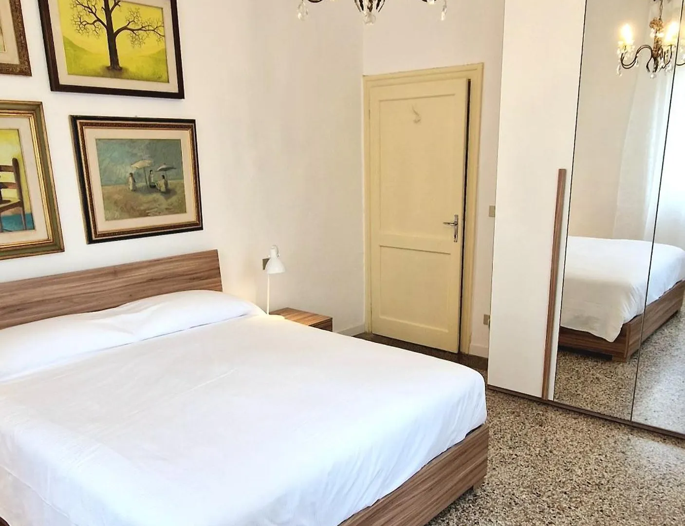 Apartment Home 4 You - Mestre Railway Italy