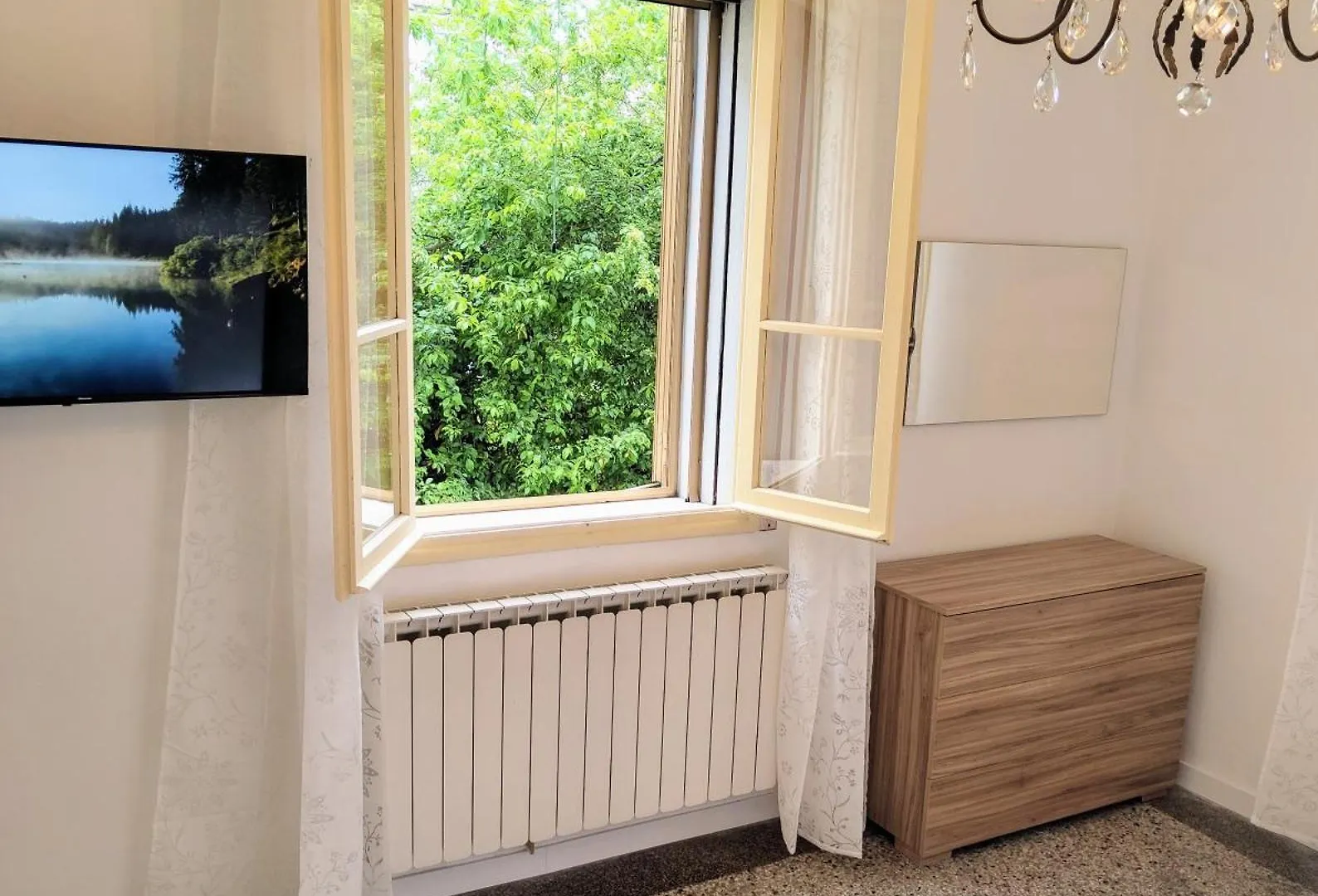 Home 4 You - Mestre Railway Apartment